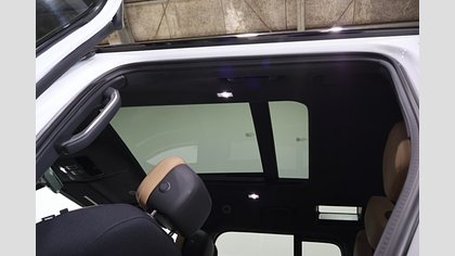 Defender 110 13