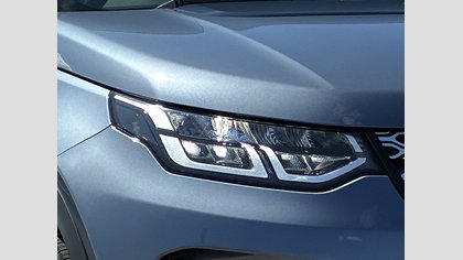 Discovery Sport 9