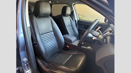 Discovery Sport 11