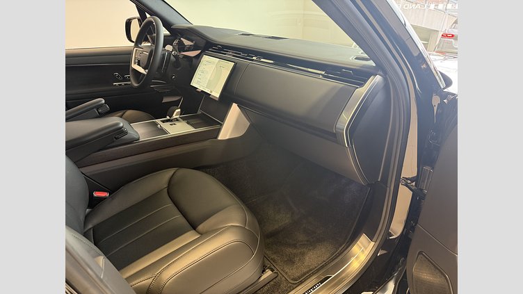 2026 Ny Land Rover Range Rover Santorini Black P550e AWD AUTO PHEV Standard hjulbas Autobiography