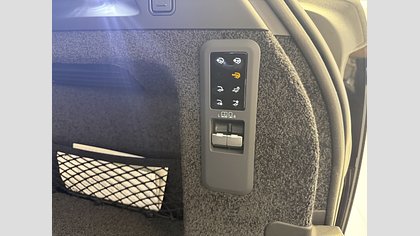 Range Rover 13