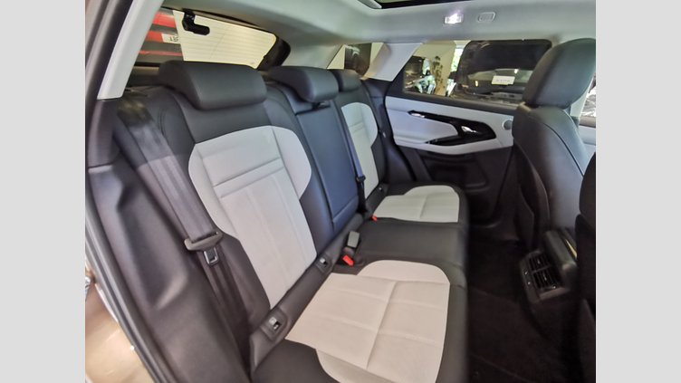 2024 認定中古車 Land Rover Range Rover Evoque コリンシアンブロンズ P300eプラグインハイブリッド（ガソリン） スタンダードホイールベース DYNAMIC HSE