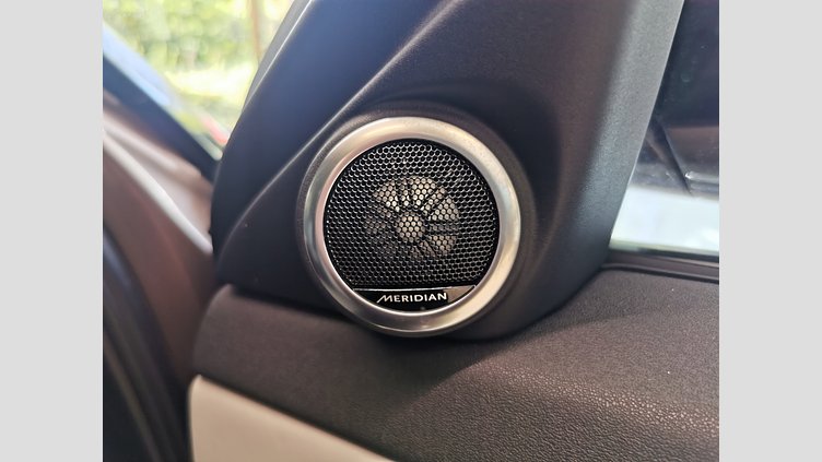 2024 認定中古車 Land Rover Range Rover Evoque コリンシアンブロンズ P300eプラグインハイブリッド（ガソリン） スタンダードホイールベース DYNAMIC HSE
