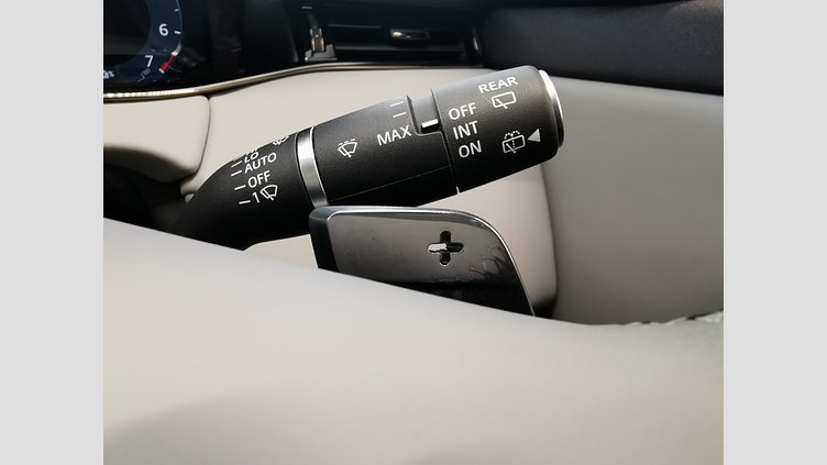 2024 認定中古車 Land Rover Range Rover Evoque コリンシアンブロンズ P300eプラグインハイブリッド（ガソリン） スタンダードホイールベース DYNAMIC HSE