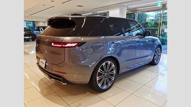 2025 認定中古車 Land Rover Range Rover Sport Eiger Grey 3.0 litre i6 PHEV​ オートバイオグラフィ　P550e