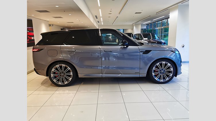 2025 認定中古車 Land Rover Range Rover Sport Eiger Grey 3.0 litre i6 PHEV​ オートバイオグラフィ　P550e