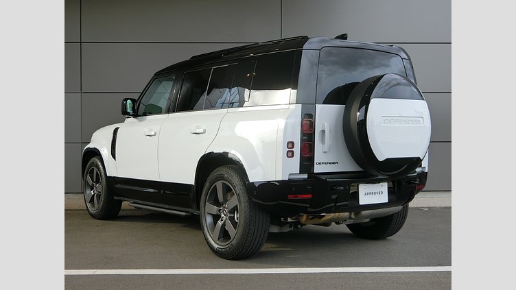 2025 認定中古車 Land Rover Defender 110 フジホワイト D350 ディーゼルマイルドハイブリッド X-Dynamic HSE