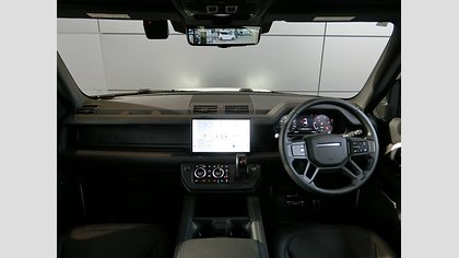 Defender 110 3