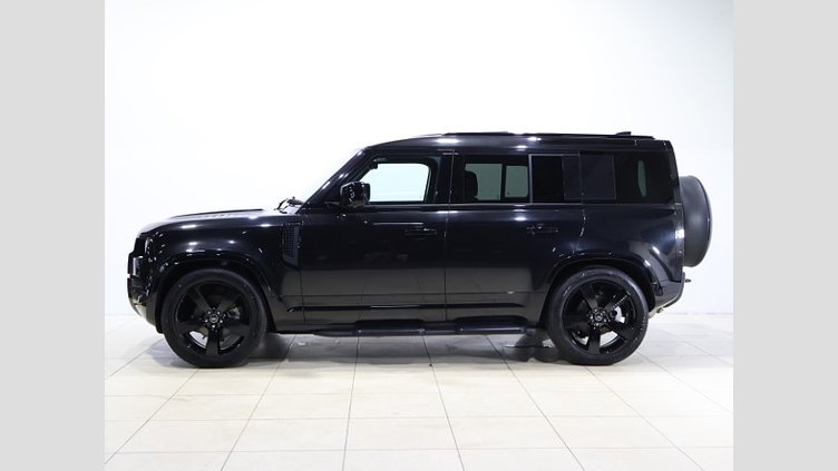 2024 認定中古車 Land Rover Defender 110 サントリーニブラック P300 ガソリン X-Dynamic SE