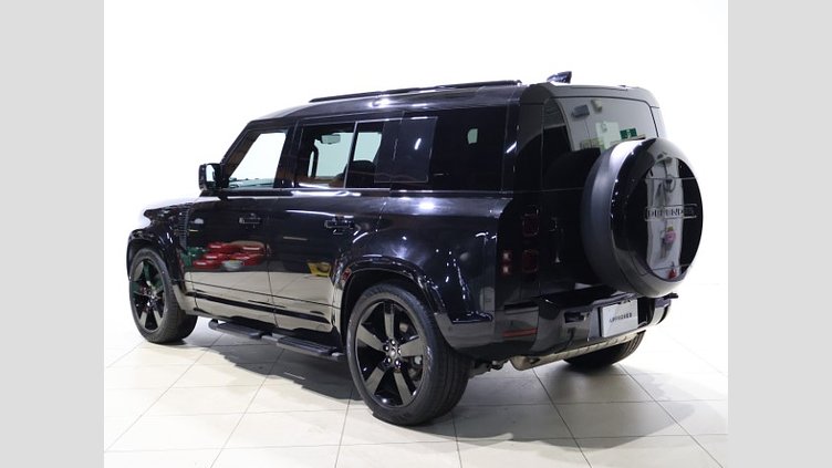 2024 認定中古車 Land Rover Defender 110 サントリーニブラック P300 ガソリン X-Dynamic SE