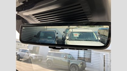 Range Rover 37