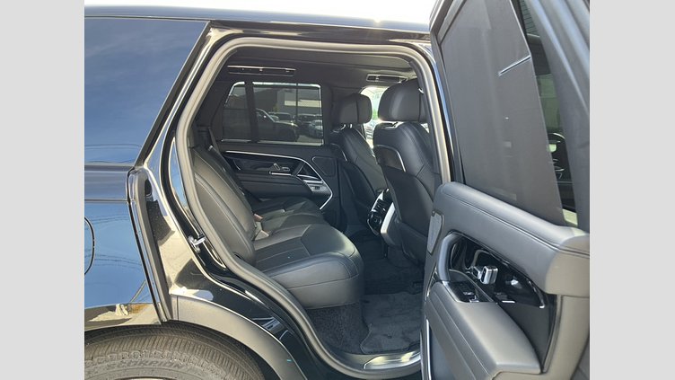 2024 認定中古車 Land Rover Range Rover サントリーニブラック P530 AWD（AT） スタンダードホイールベース Autobiography