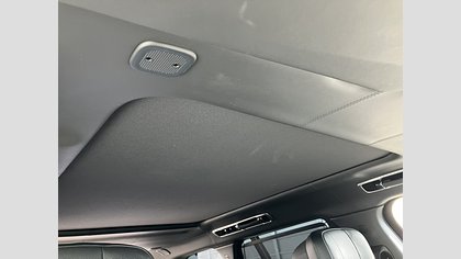 Range Rover 28