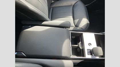 Range Rover 23