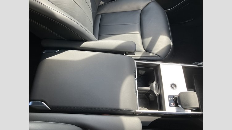 2024 認定中古車 Land Rover Range Rover サントリーニブラック P530 AWD（AT） スタンダードホイールベース Autobiography