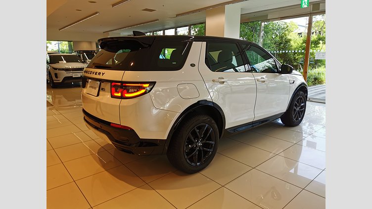 2024 認定中古車 Land Rover Discovery Sport オストゥーニパールホワイト D200マイルドハイブリッド（ディーゼル） 標準ホイール DYNAMIC SE
