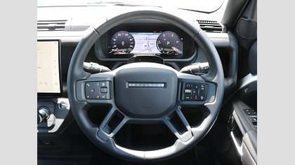 Defender 90 17
