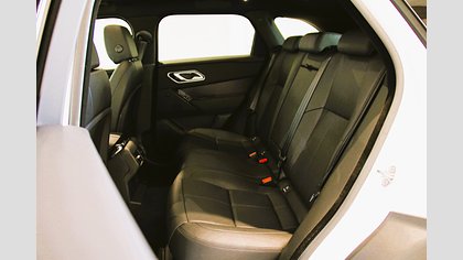 Range Rover Velar 4