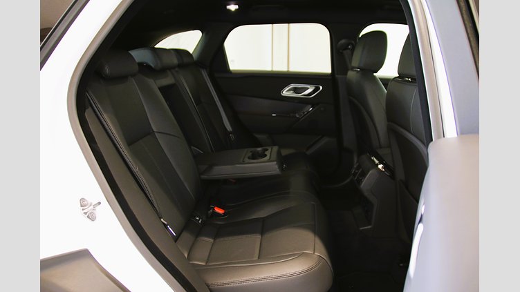 2026 認定中古車 Land Rover Range Rover Velar オストゥーニパールホワイト P400eプラグインハイブリッド（ガソリン） Dynamic SE