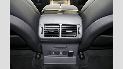 Range Rover Velar 31