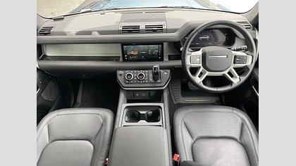 Defender 110 3