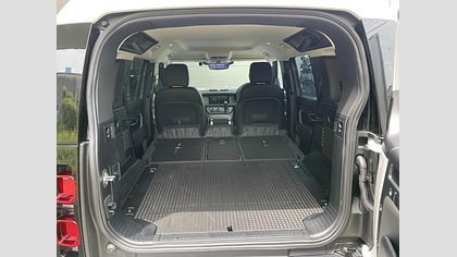 Defender 110 52