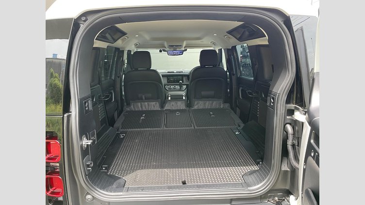 2024 認定中古車 Land Rover Defender 110 タスマンブルー D300 AWD（AT） カウンティEXT-P CURATED FOR JAPAN