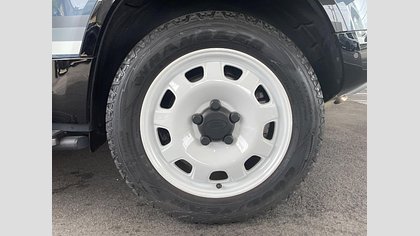 Defender 110 54