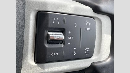 Defender 110 36