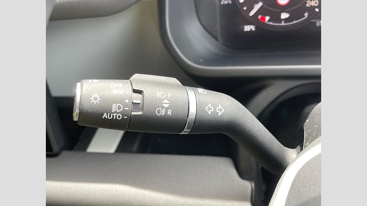 2024 認定中古車 Land Rover Defender 110 タスマンブルー D300 AWD（AT） カウンティEXT-P CURATED FOR JAPAN