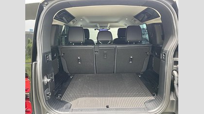 Defender 110 51