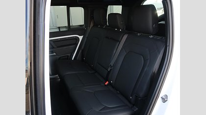 Defender 110 38