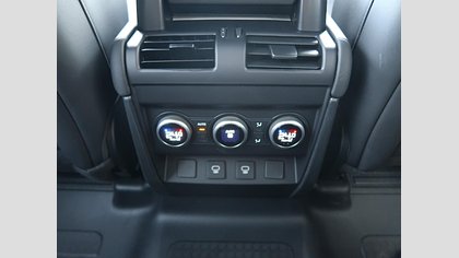 Defender 110 67