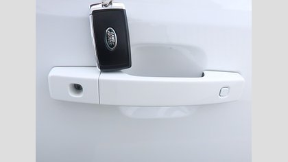 Defender 110 4