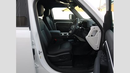 Defender 110 5