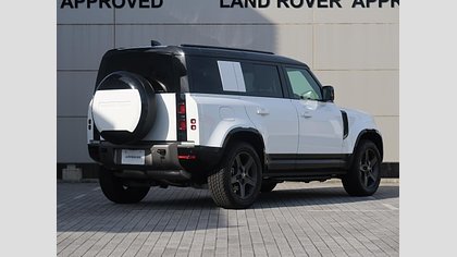 Defender 110 3