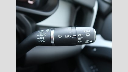 Defender 110 53