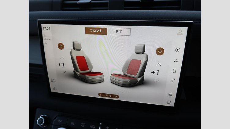 2025 認定中古車 Land Rover Defender 110 フジホワイト D350 ディーゼルマイルドハイブリッド X-Dynamic SE