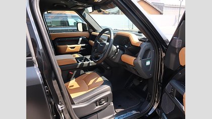 Defender 110 28
