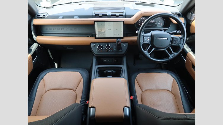 2024 認定中古車 Land Rover Defender 110 サントリーニブラック D300 AWD（AT） X-DYNAMIC HSE