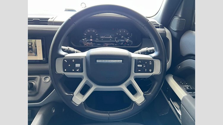 2023 認定中古車 Land Rover Defender 110 サントリーニブラック P300 AWD（AT） XS EDITION