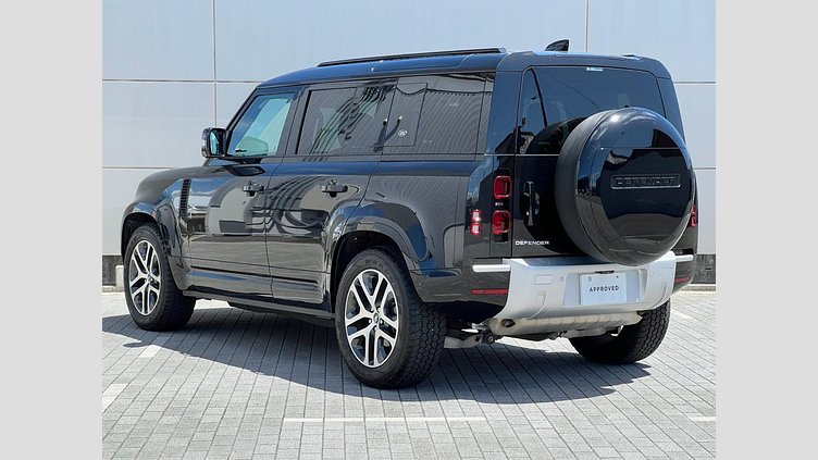 2023 認定中古車 Land Rover Defender 110 サントリーニブラック P300 AWD（AT） XS EDITION