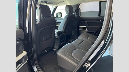 Defender 110 53