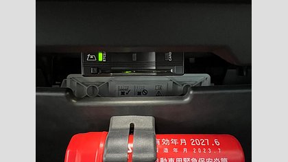 Defender 110 42