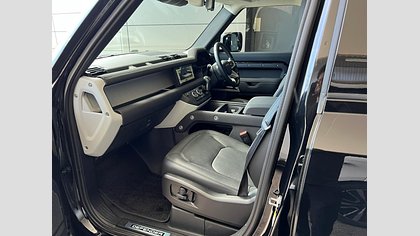 Defender 110 43