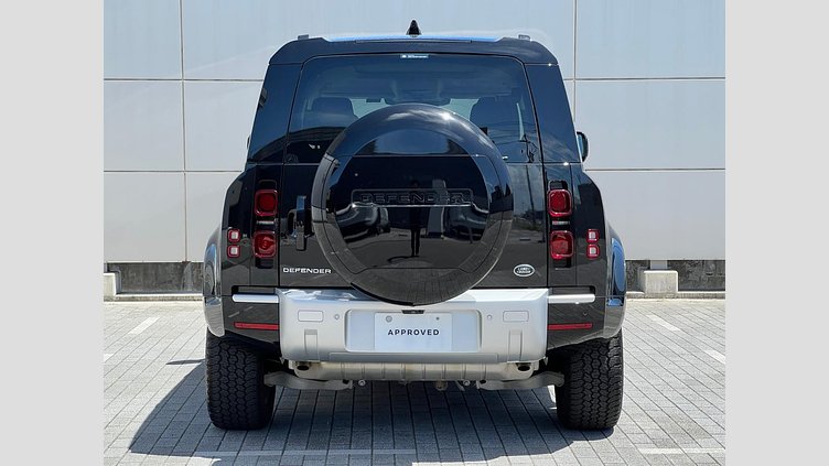 2023 認定中古車 Land Rover Defender 110 サントリーニブラック P300 AWD（AT） XS EDITION