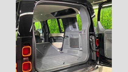 Defender 110 21