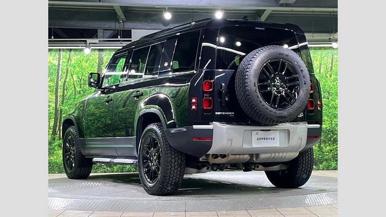 2021 認定中古車 Land Rover Defender 110 サントリーニブラック D300 AWD（AT） S