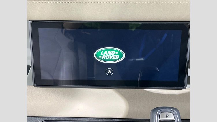 2021 認定中古車 Land Rover Defender 110 サントリーニブラック D300 AWD（AT） S