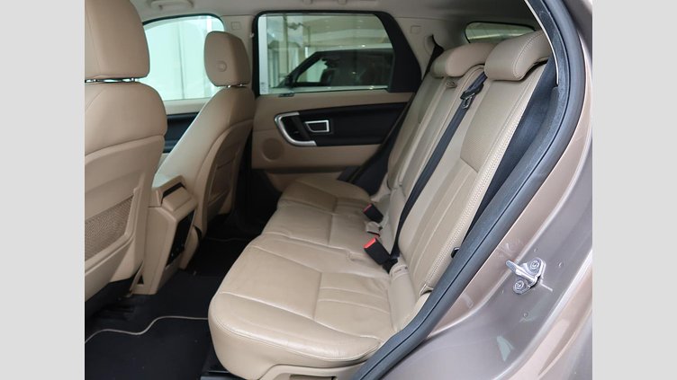 2017 認定中古車 Land Rover Discovery Sport Kaikoura Stone 2.0 litre Si4 Petrol HSE